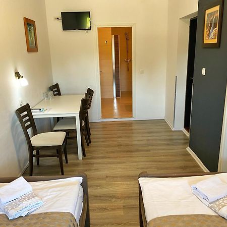 16 Lakes Guesthouse Grabovac  Eksteriør bilde